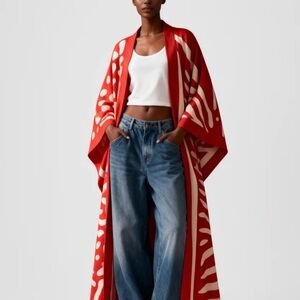 Red and White Patterned Kimono